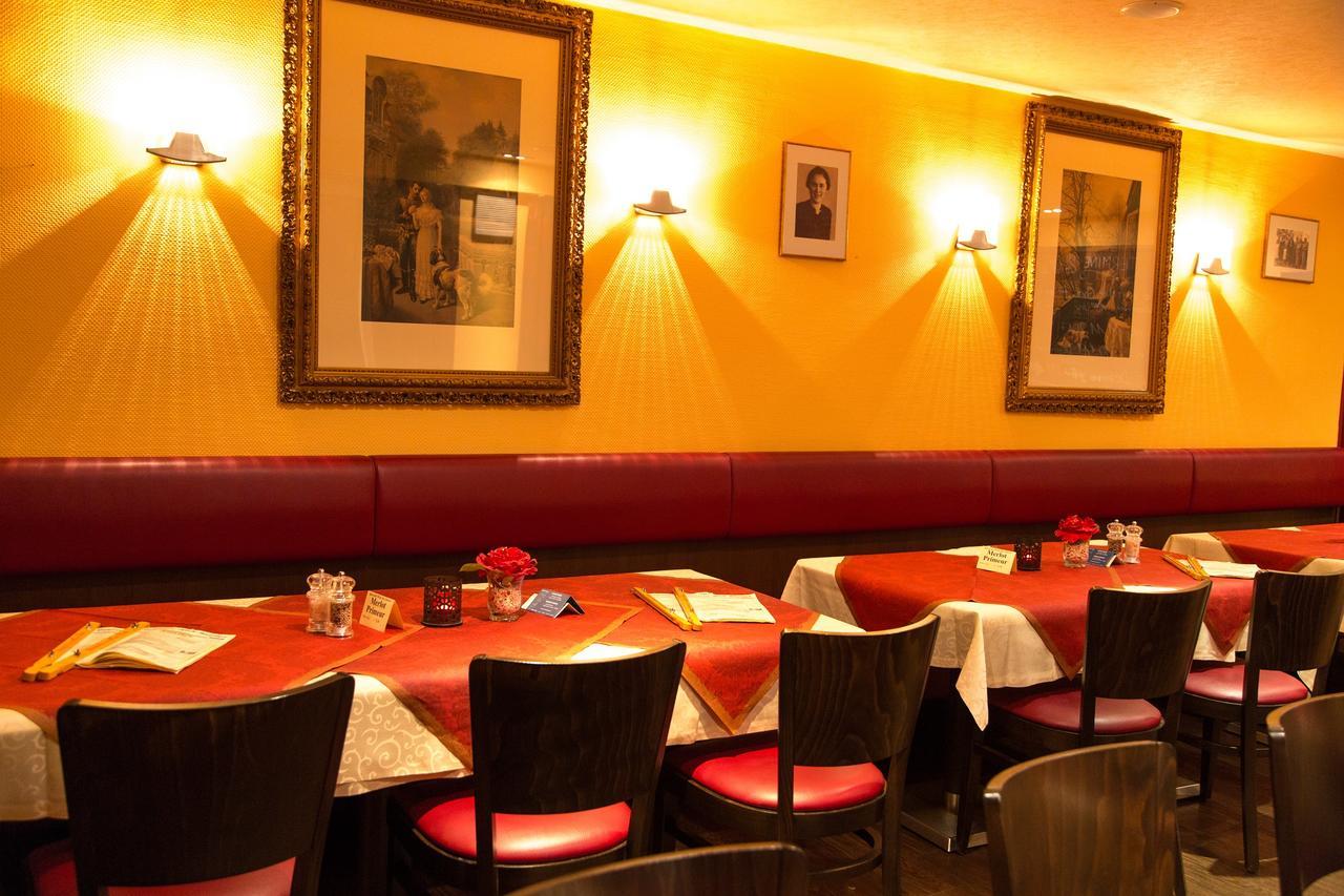 Hotel-Restaurant Fueck Leverkusen Extérieur photo